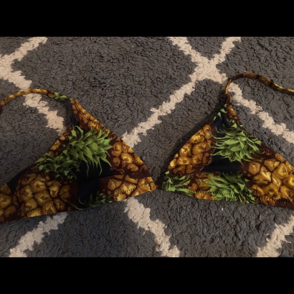 Pineapple Bikini - Picture 2 of 5